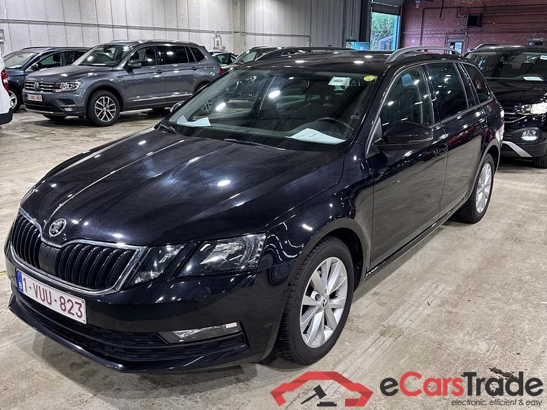 SKODA OCTAVIA COMBI DIESEL - 2017 1.6 CR TDi Ambition DSG (EU6.2) #1