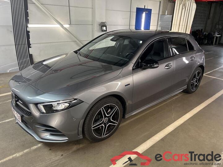 Mercedes A-Klasse A-Klasse A 250 e 160kW/218pk  5D/P Auto-8 #1