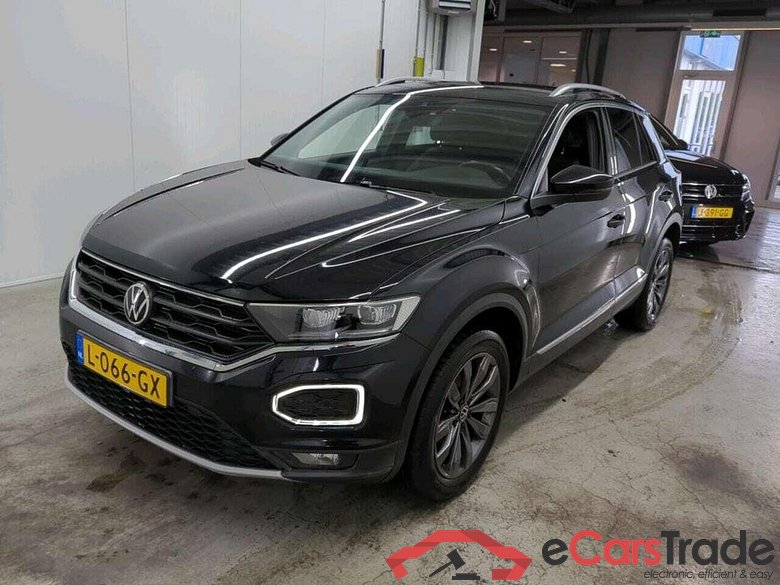 VOLKSWAGEN T-Roc 1.5 TSI Sport #1
