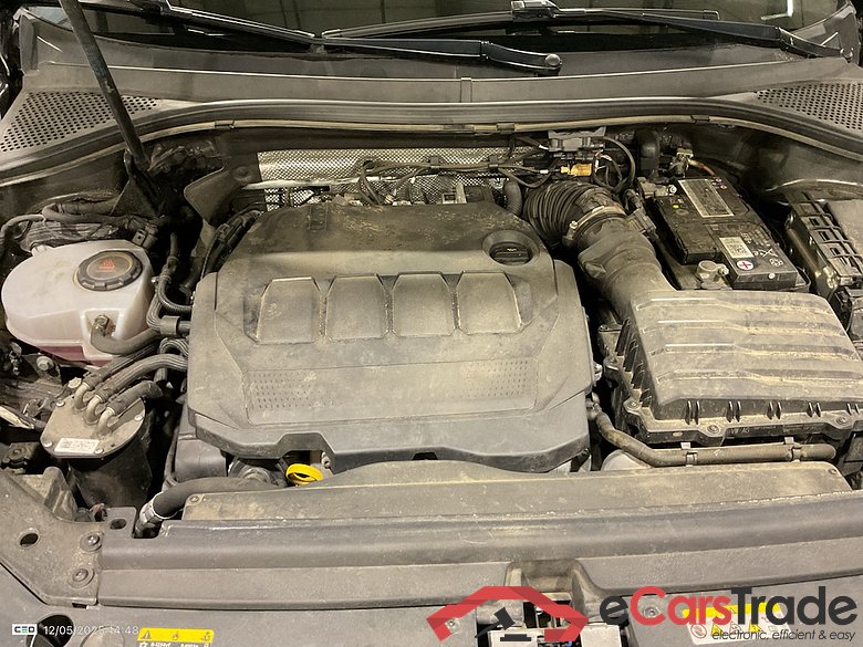 VOLKSWAGEN TIGUAN ALLSPACE DIESEL 2.0 TDi SCR Platinum DSG #6