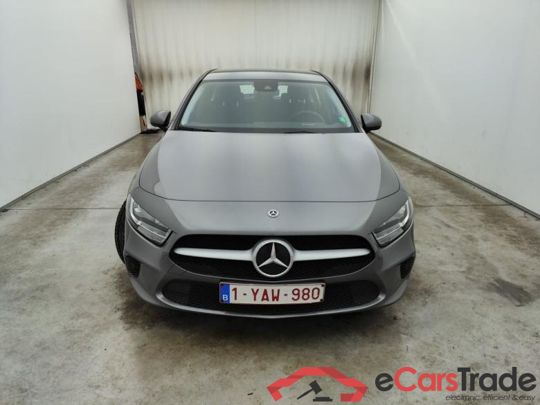 Mercedes-Benz A-Klasse A 180 d Business Solution Aut. 5d