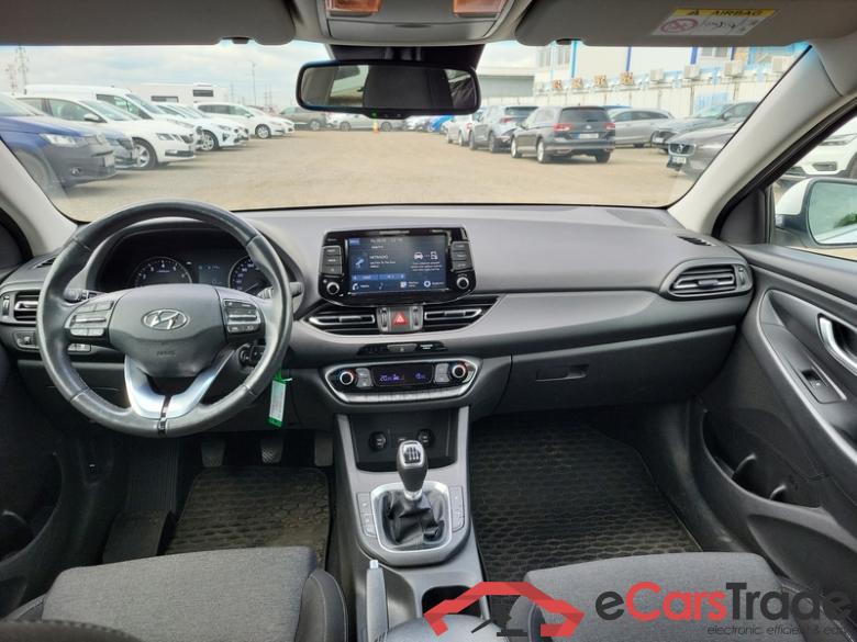 Hyundai  i30  cw (PD)(2017->) i30 kom.1.5T-GDI Family Smart #5
