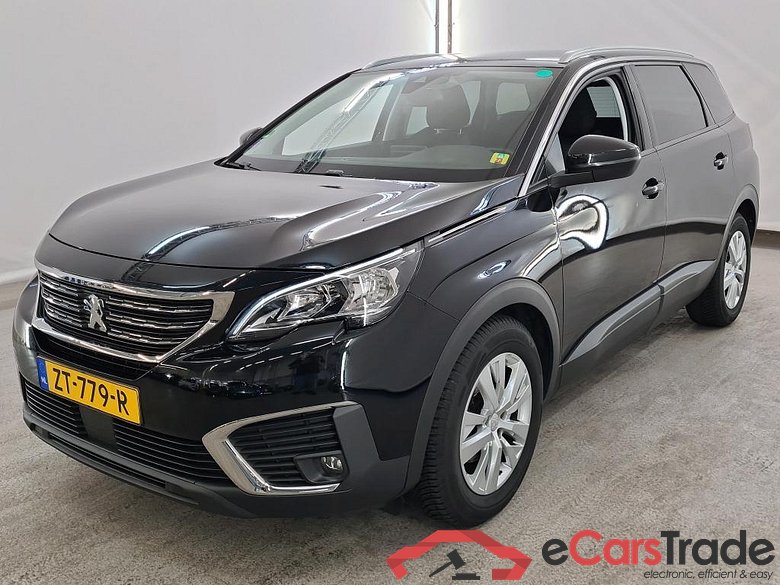 Peugeot 5008 17 - 20 Peugeot 5008 Active PureTech 130 5d #1