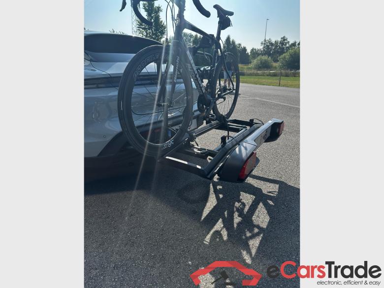 PORSCHE Taycan Sport Turismo  #4