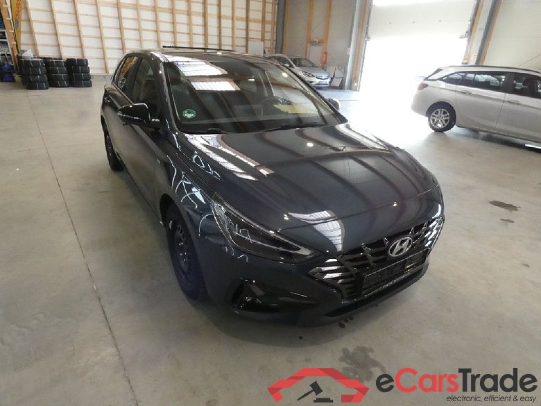 Hyundai i30 5d ´16 i30 Edition 30+ Mild-Hybrid 1.5 T-GDI 118KW AT7 E6d #2