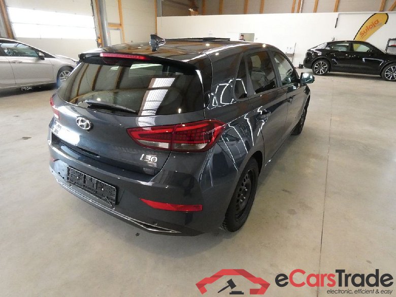 Hyundai i30 5d ´16 i30 Edition 30+ Mild-Hybrid 1.5 T-GDI 118KW AT7 E6d #4