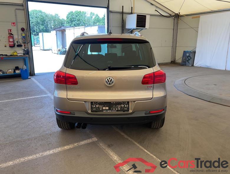 VOLKSWAGEN Tiguan Tiguan Sport & Style 1.4 TSI BlueMotion Technology 118 kW (160 ch) 6 vitesses manuel #3