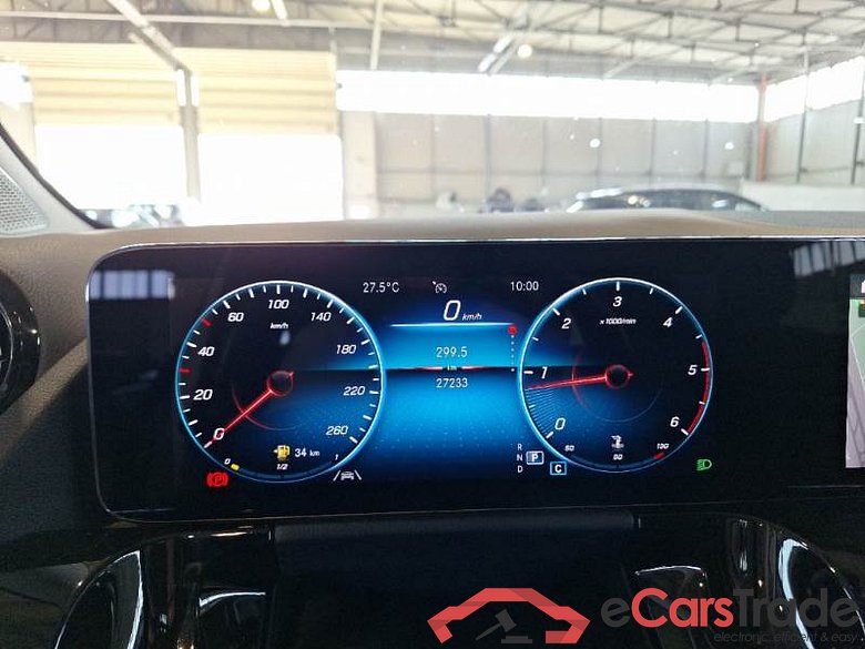 Mercedes 27 MERCEDES-BENZ GLA / 2020 / 5P / CROSSOVER GLA 200 D AUTOMATIC BUSINESS EXTRA #4