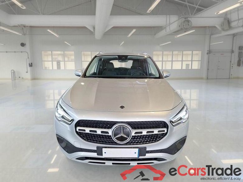 Mercedes 27 MERCEDES-BENZ GLA / 2020 / 5P / CROSSOVER GLA 200 D AUTOMATIC BUSINESS EXTRA #6