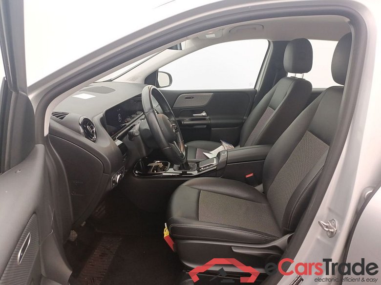 Mercedes-Benz B-Klasse B 180 d Business Solution 5d #6