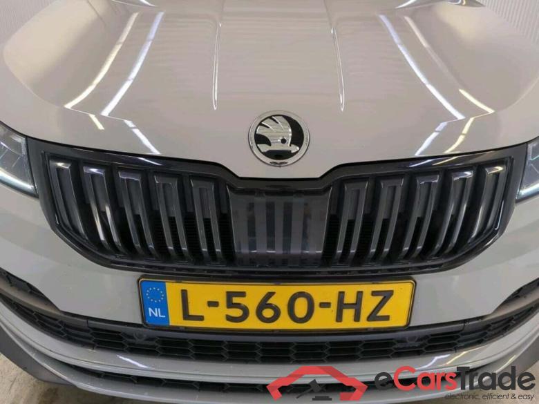 SKODA Karoq 1.5 TSI Sportl. Bus. #4