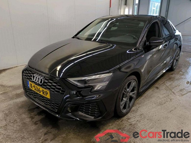 AUDI A3 Limousine 30 TFSI S edition