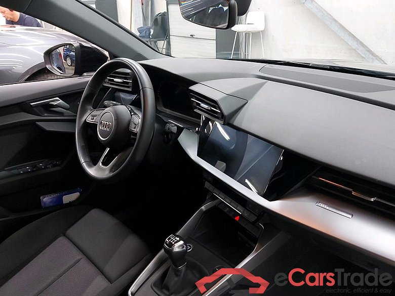 AUDI - AUD A3 BERLINE 30 TDi 116PK Attraction Pack Business & Rear Park Sensors #3