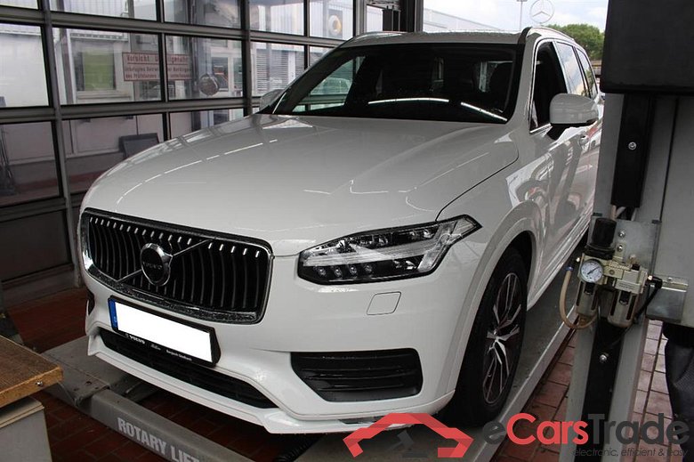 Volvo XC90 ´14 Technischer Schaden!!! XC90 Momentum Pro AWD 2.0 B5 173KW AT8 E6dT #1