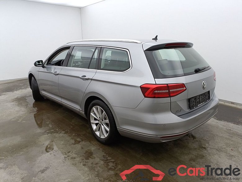 Volkswagen Passat Variant 1.6 TDI Highline Business DSG-7 5d #3