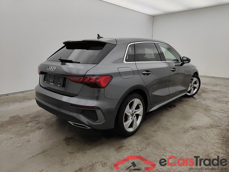 Audi A3 Sportback 1.0 30 TFSi 81kW S tron. S Line Bus. Ed. 5d #2