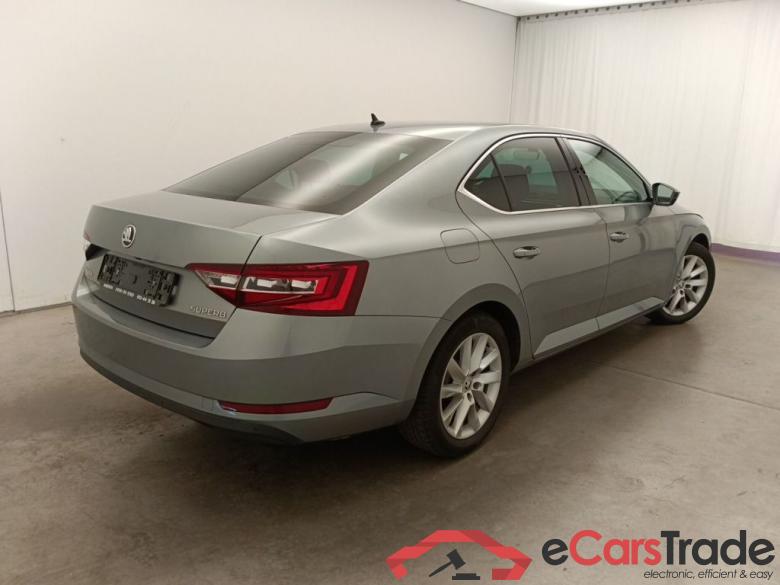Skoda Superb 1.5 TSI ACT 110kW Ambition 5d #2