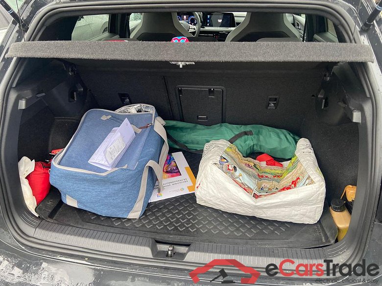 VOLKSWAGEN Golf VIII Golf R-Line 2.0 TDI SCR  110 kW (150 pk) 7 versnellingen DSG #5