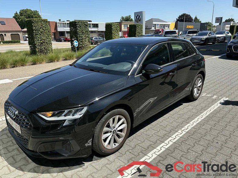 AUDI A3 Sportback Audi A3 Sportback Attraction 30 TFSI  81(110) kW(pk) 6 versnellingen #1
