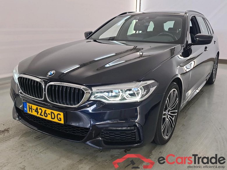 BMW 5 Serie Tour FL'20 BMW 5 Serie Touring 520iA M Sportpakket 5d #1