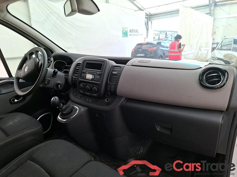 RENAULT Trafic VU 4p Fourgon FG GCF L1H1 1000 dCi 95 E6 #5