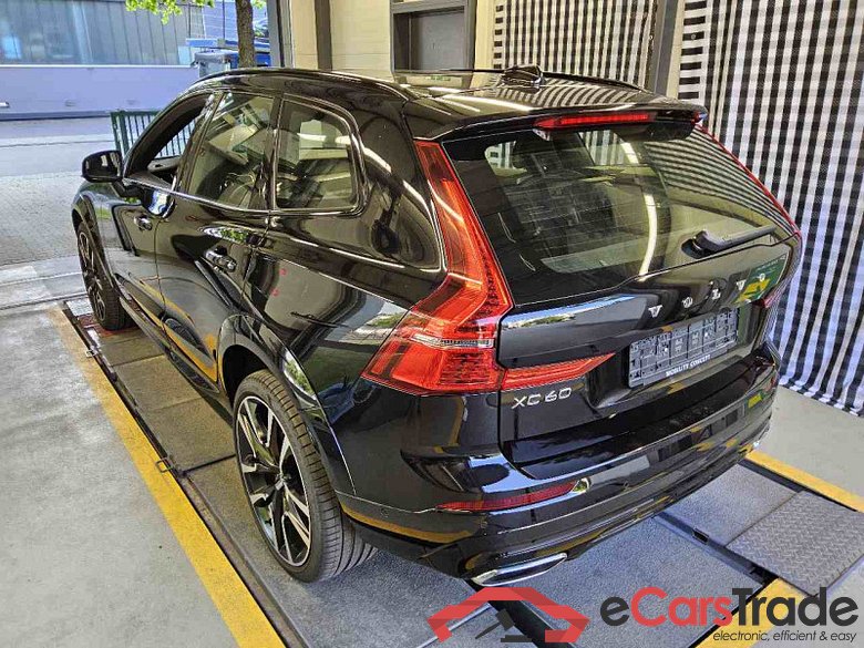 Volvo XC60 (03.2017->) DE - SUV5 B5 (Diesel) AWD EU6d, R-Design Mild-Hybrid (EURO 6d), (Facelift) 2021 #4
