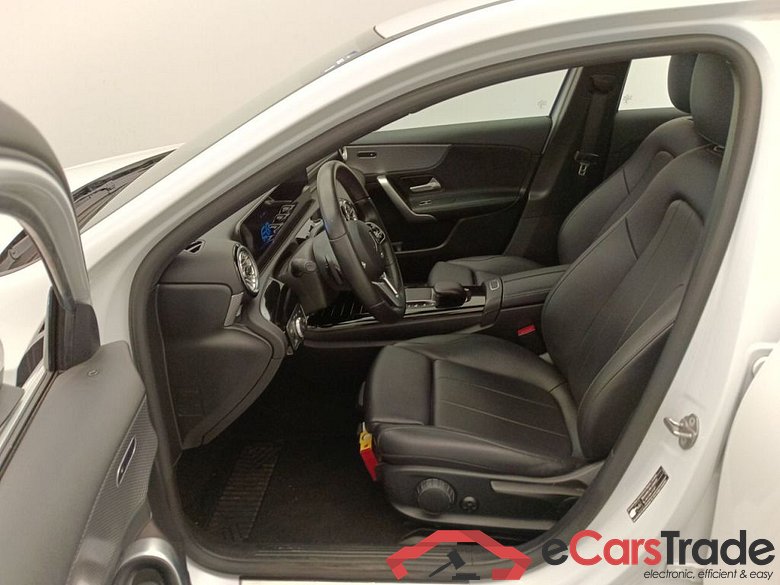 Mercedes-Benz A-Klasse A 250 e Business Solution 5d #6