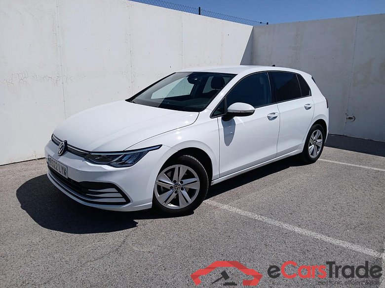 Golf VIII Berlina Golf eTSI 1.0 TSI 110CV AT7 E6d #1