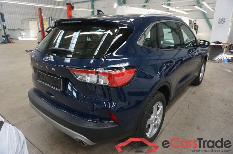 Kuga Titanium 1.5 EcoBoost 110KW E6d #2