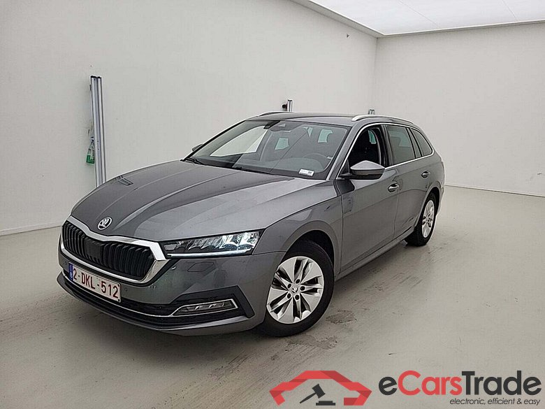 SKODA OCTAVIA KOMBI 1.5 TSI CLEVER DSG