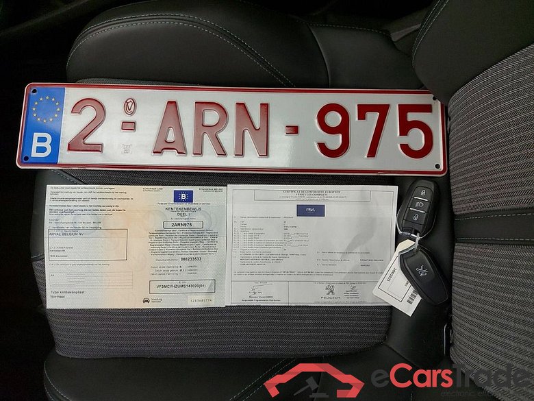 Peugeot 3008 1.5 BlueHDi 96kW S&S EAT8 Allure 5d #4