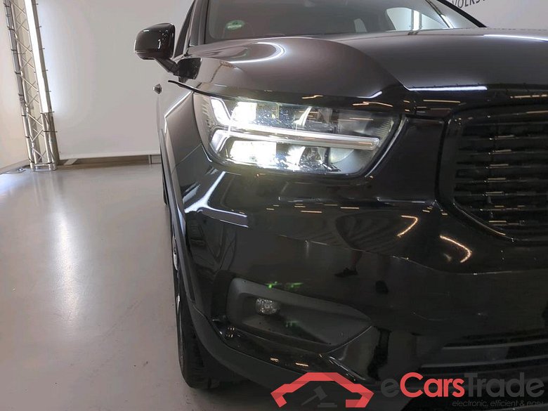 VOLVO XC40 132 kW #4