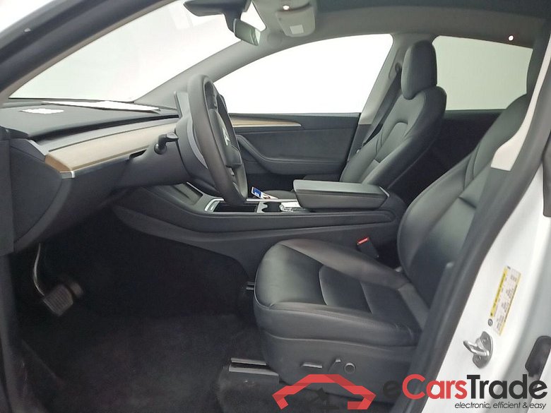 Tesla Model Y Long Range Dual Motor AWD 5d #3