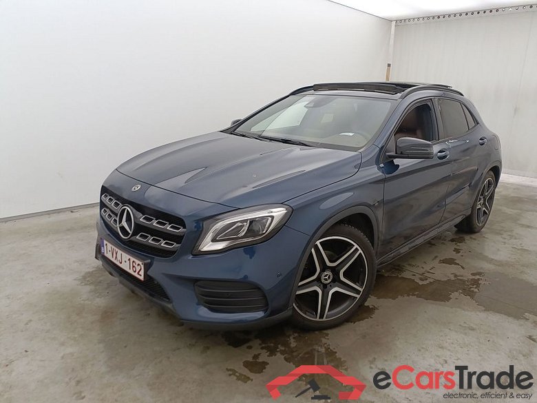 Mercedes-Benz GLA GLA 180 DCT 5d - NO COC #3