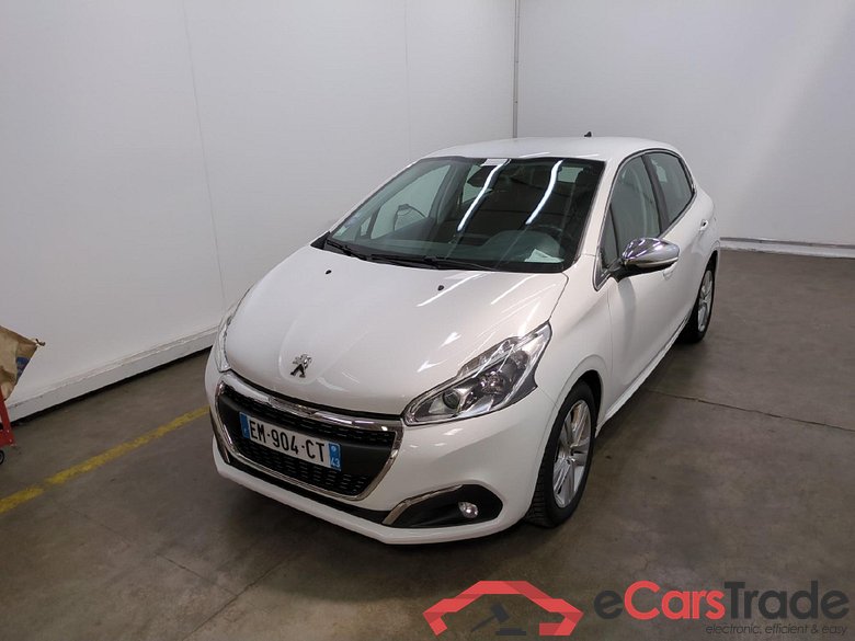 208 Allure Business 1.2 PureTech 110CV BVM5 E6 #1