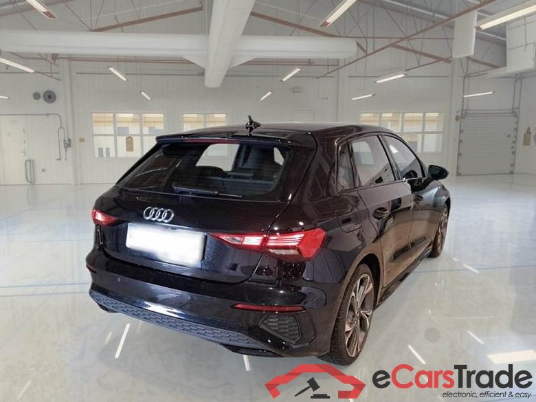AUDI A3 / 2020 / 5P / BERLINA 35 TDI S TRONIC S LINE EDITION S.BACK #2