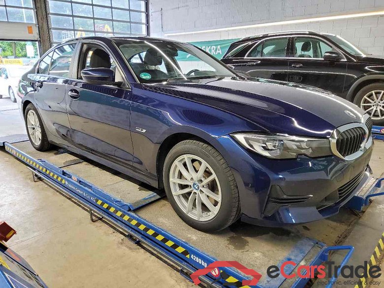 BMW Baureihe 3 Lim. (G20)(2018->) DE - Lim4 320 e EU6d, (EURO 6d)(OPF), 2021 - 2022 #2