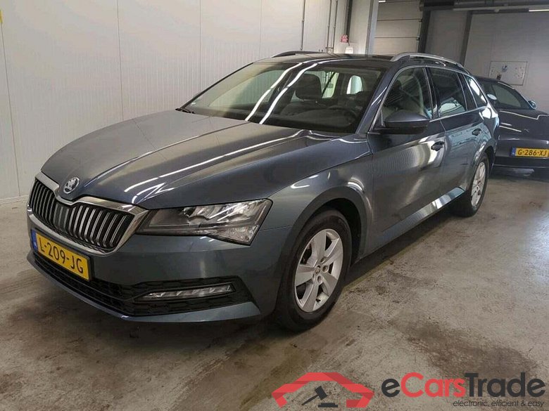 SKODA Superb Combi 1.5 TSI Business Ed. #1