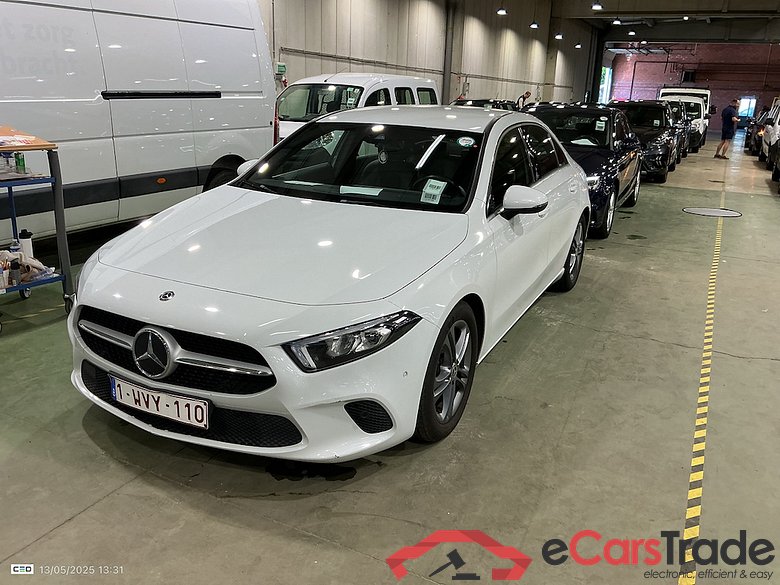 MERCEDES-BENZ A-Klasse A 180 d Launch Edition (EU6d-TEMP) STOCK