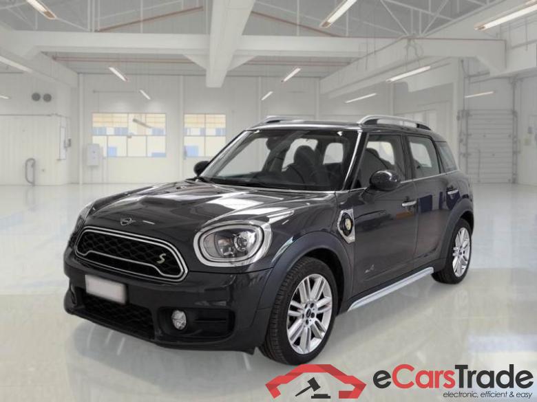 MINI COUNTRYMAN / 2016 / 5P / BERLINA COOPER S E ALL4 HYPE AUTOMATICA