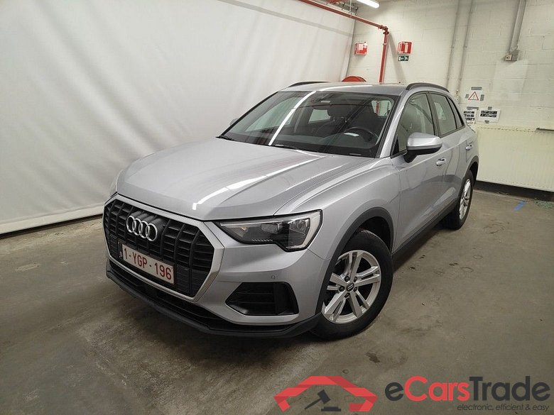 Audi Q3 35 TDI S Tronic Business Edition 5d #1