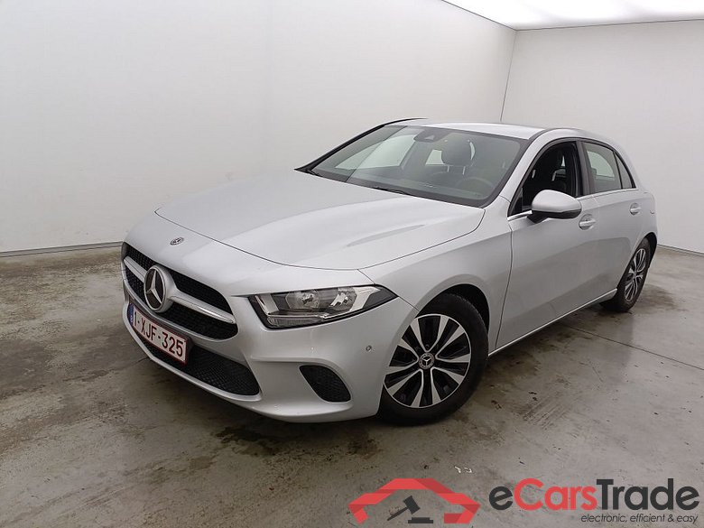 Mercedes-Benz A-Klasse A 180 Business Solution Aut. 5d