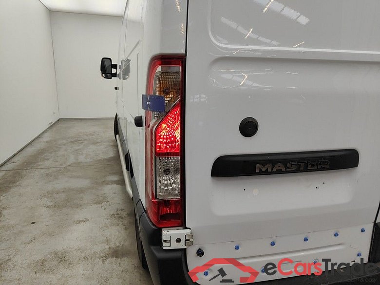 Renault Master L2H2 dCi 130 - 3.5T Grand Confort 4d #3