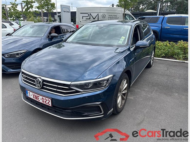 VOLKSWAGEN Passat Variant GTE Passat Variant GTE 'Business' 1.4 TSI 160 kW (218 ch) 6 vitesses DSG #1