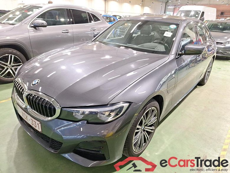BMW 3 - 2019 330eA PHEV Model M Sport Business Pack Plus Comfort Drive Assist Active Cruise #1