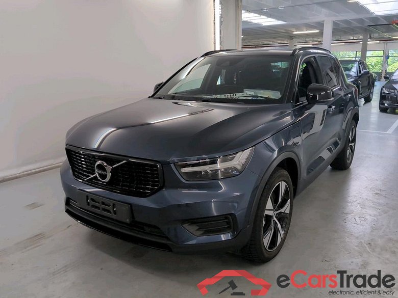 VOLVO XC40 1.5 T4 PHEV R-DESIGN #1