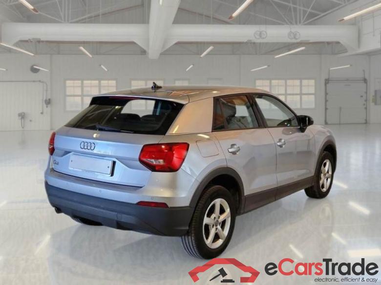 AUDI Q2 / 2016 / 5P / SUV 1.6 30 TDI BUSINESS S TRONIC #2