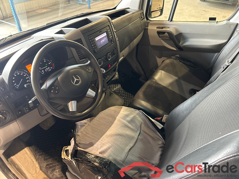 Mercedes_benz Dragkrok, 3-sits, backkamera, BRÄNSLEVÄRM SPRINTER 316 BLUETEC SKÅPBIL 7G-TRONIC #4