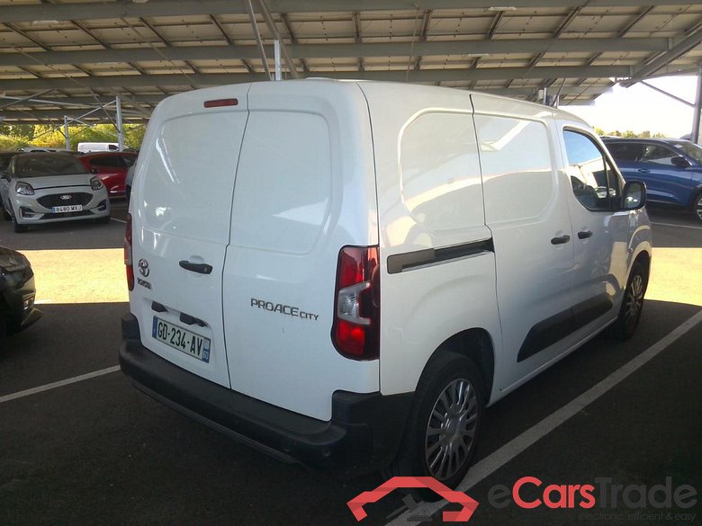 PROACE RSKFC CITYMED D4D100BUS #4