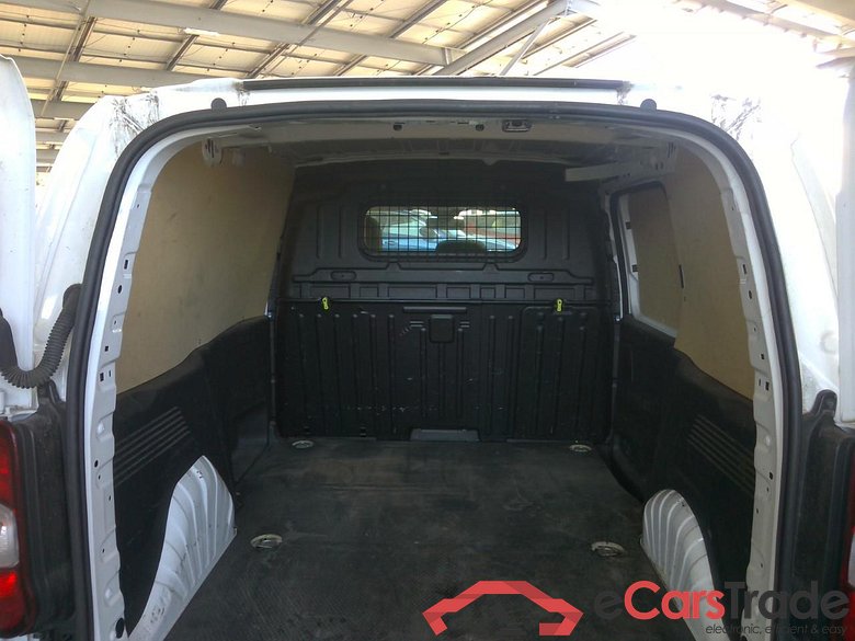 PROACE RSKFC CITYMED D4D100BUS #6